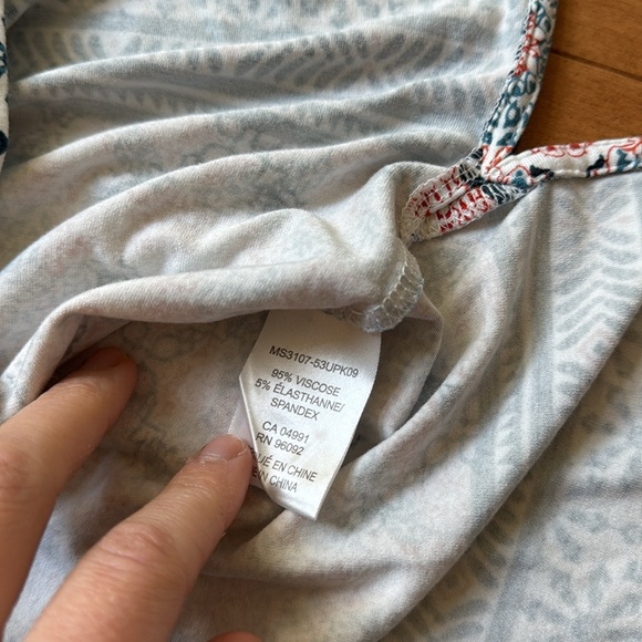 Lila Rose Top in Medium - Picture 5 of 6